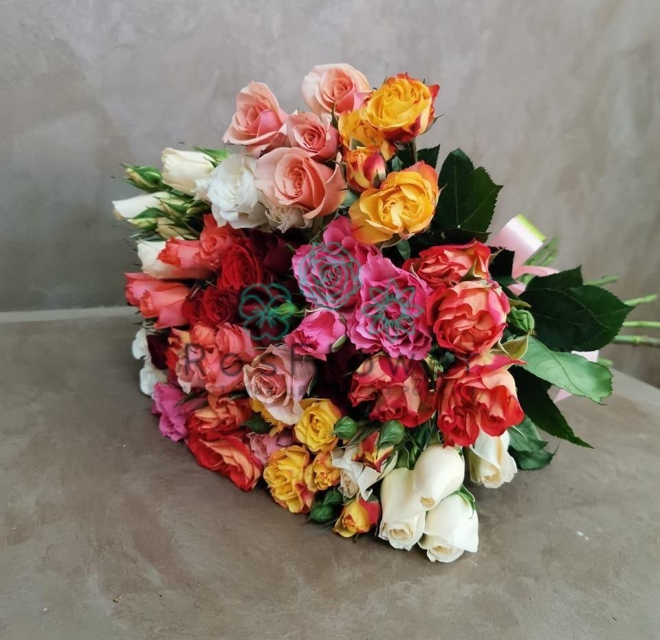 Букет цветов из: Розы в Куйбышеве