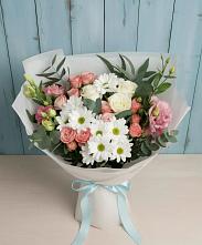 Букет цветов из:  Розы, Лизиантусы и Хризантемы в Куйбышеве