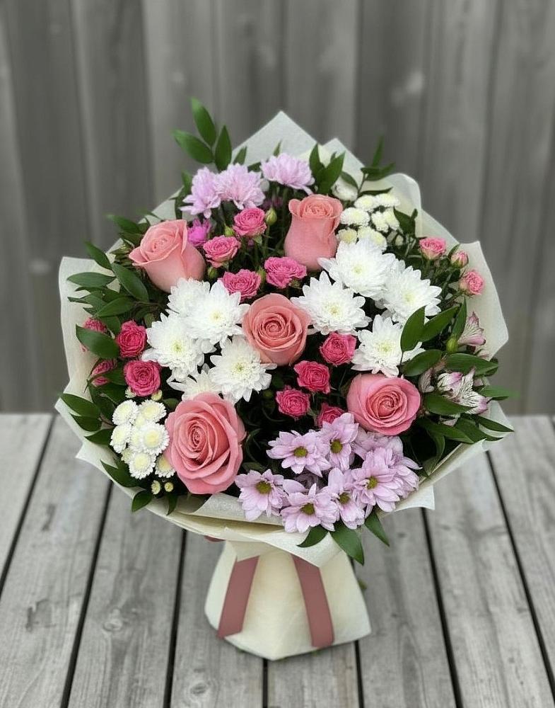 Букет цветов из: Альстромерии, Гвоздики, Розы и Хризантемы в Куйбышеве