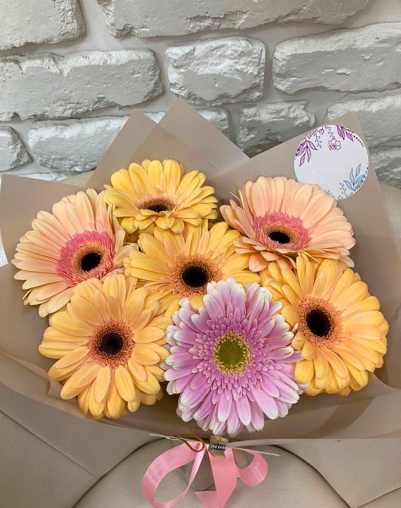 Букет цветов из: Герберы в Куйбышеве