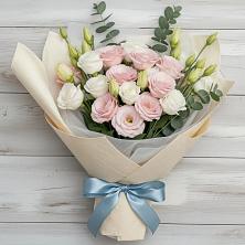 Букет цветов из:  Лизиантусы в Куйбышеве