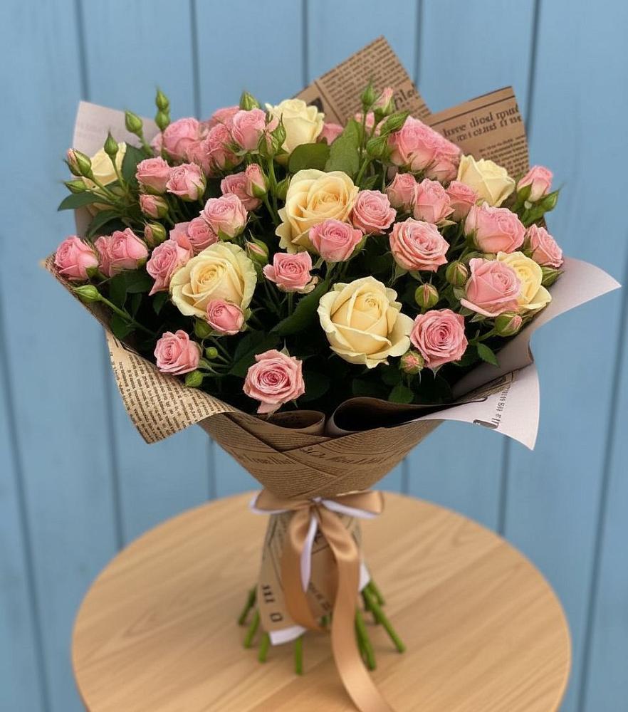 Букет цветов из: Розы в Куйбышеве