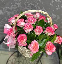 Цветочная композиция из Розы в корзине в Куйбышеве