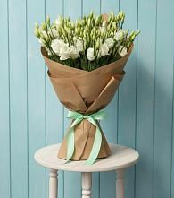 Букет цветов из:  Лизиантусы в Куйбышеве