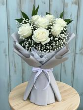 Букет цветов из:  Розы в Куйбышеве