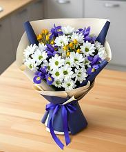 Букет цветов из:  Розы, Ирисы и Хризантемы в Куйбышеве