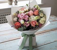 Букет цветов из:  Розы, Лизиантусы и Гвоздики в Куйбышеве