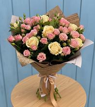 Букет цветов из:  Розы в Куйбышеве