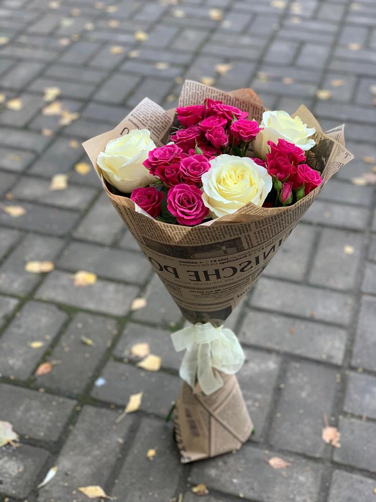 Букет цветов из: Розы в Куйбышеве