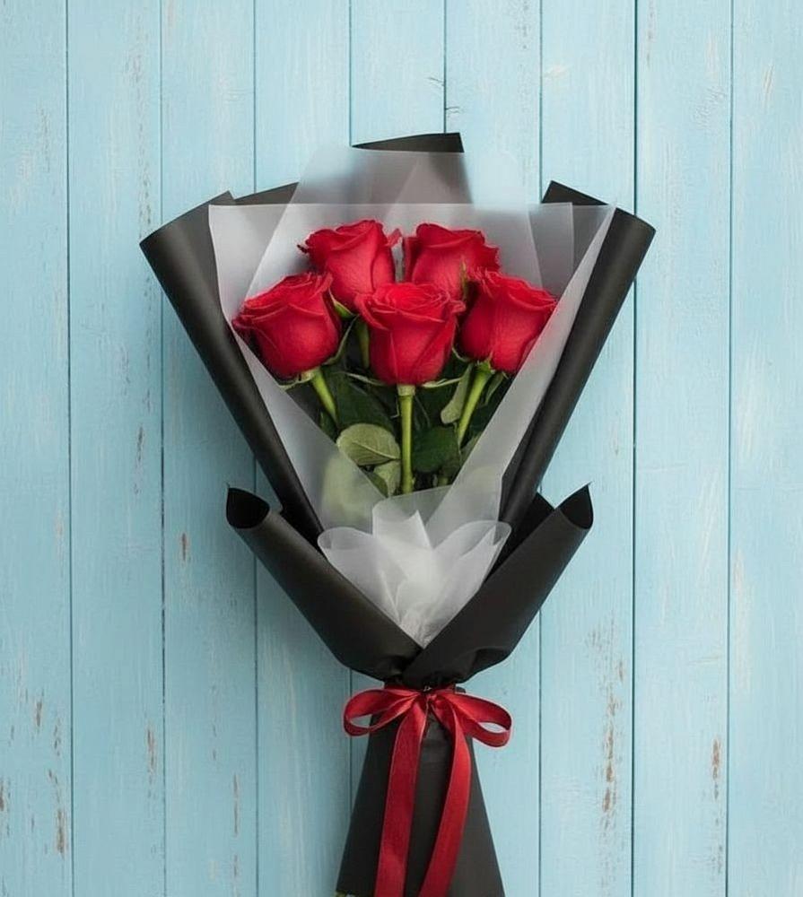 Букет цветов из: Розы в Куйбышеве