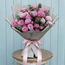 Букет цветов из:  Розы в Куйбышеве